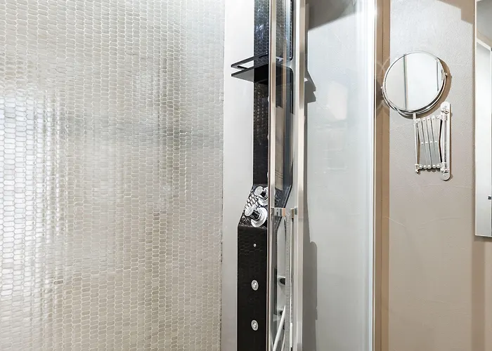 Hotel A World Aparts - Barberini Boutique