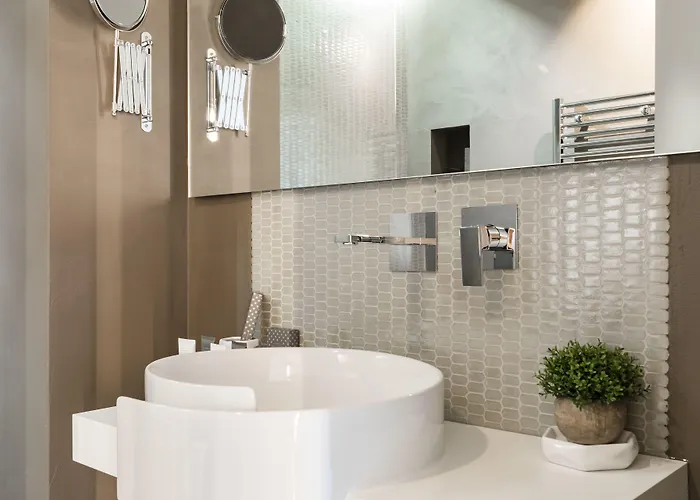 A World Aparts - Barberini Boutique 3*